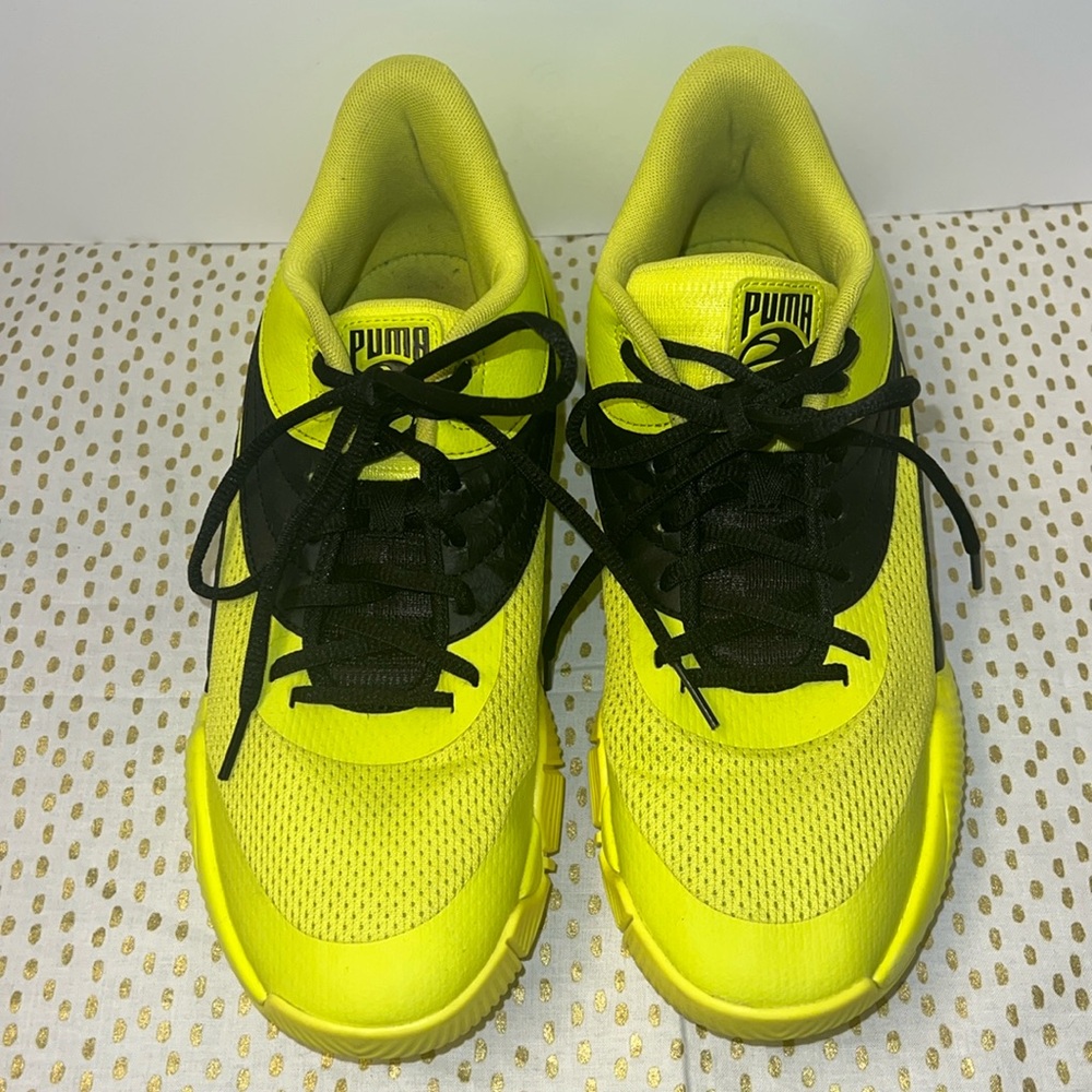 Puma Men’s Glow Volts Basketball shoes
